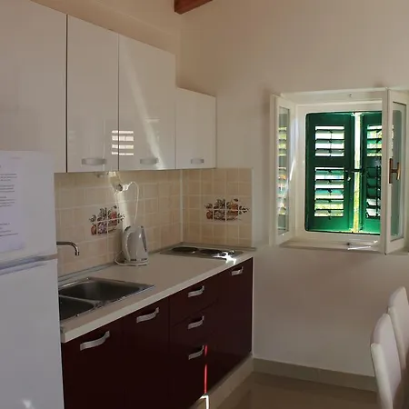 Apartment Zeljko Sibenik